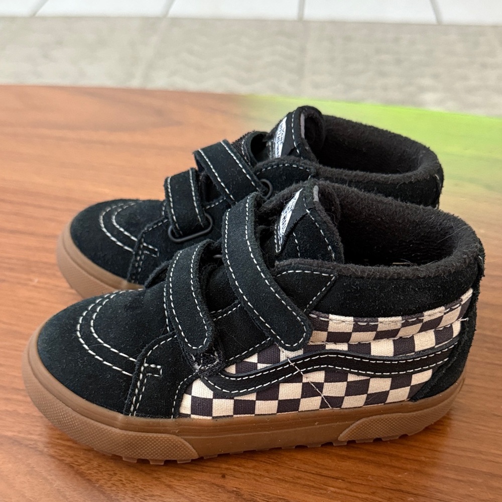 Vans kids MTE Black and White Checkered Shoes